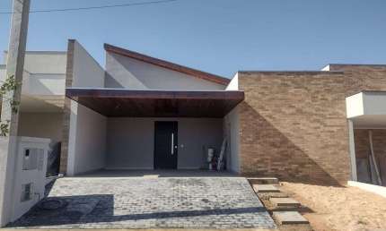 Casa em condomínio fechado com 3 quartos à venda no Aparecidinha, Sorocaba 