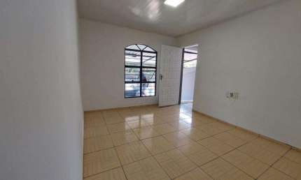 Casa com 2 quartos à venda no Jardim Archila, Votorantim 