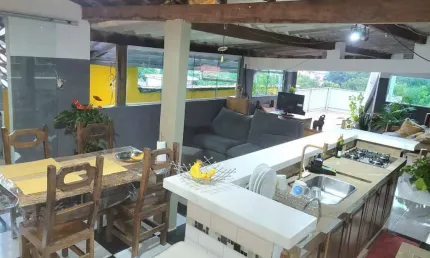 Alugo Casa Comercial com 60 m2 no Parque Monte Alegre - Taboão da Serra -SP