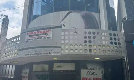 Alugo Prédio Comercial 600m² 3 Andares 6 Vagas Pinheiros São Paulo - SP