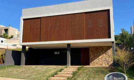 Excelente casa à venda no Alphaville III, 4 suítes, 6 banheiros, 4 vagas de garagem