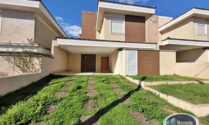 Casa Condomínio VILA DO GOLFE  / 170 m2  Excelente localização!!