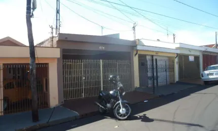 Casa com 3 dormitórios para alugar, 100 m² por R$ 1.355,00/mês - Vila Virgínia - Ribeirão Preto/SP