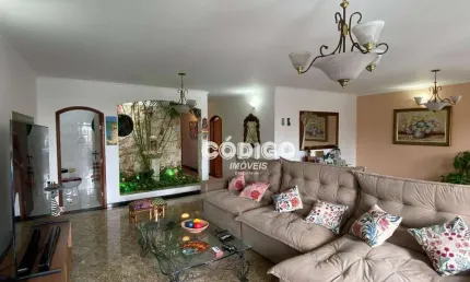 Sobrado com 3 dormitórios à venda, 360 m² por R$ 1.350.000 - Jardim Santa Mena - Guarulhos/SP