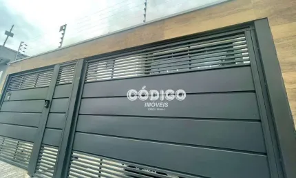 Lindo sobrado, 183ms de área construída, 3 suítes, 3 vagas, a 200 metros do Bosque Maia, a venda  por R$ 2.200.000 - Cidade Maia-Guarulhos/SP