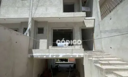 Casa com 3 quartos à venda na Rua Guaratinguetá, 48, Vila Augusta, Guarulhos