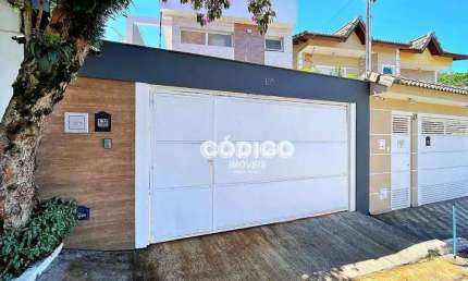 Lindo sobrado com 3 quartos sendo 1 suíte, 130 m² de área construída, à venda por R$ 1.350.000 - Vila Milton - Guarulhos/SP
