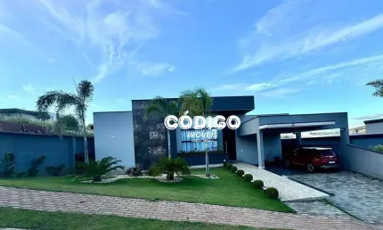 Sobrado à venda, 270 m² por R$ 3.300.000,00 - Condomínio Shambala III - Atibaia/SP