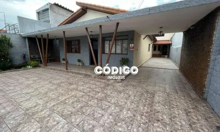 Casa com 3 dormitórios, 240 m² - venda por R$ 1.200.000,00 ou aluguel por R$ 6.436,00/mês - Vila Galvão - Guarulhos/SP