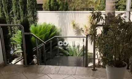 Maravilhosa casa, são 3 dormitórios, sendo 2 suítes com closet, 8 vagas, a venda por R$ 4.700.000 - Vila Rosália - Guarulhos/SP