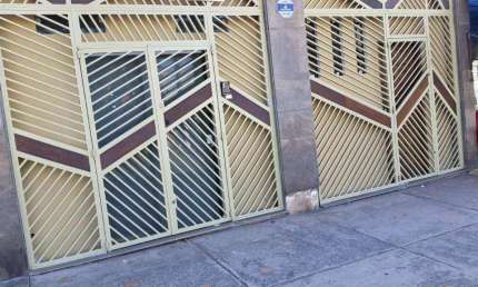 Sobrado para alugar, 190 m² por R$ 3.500,00/mês - Conjunto Residencial José Bonifácio - São Paulo/SP
