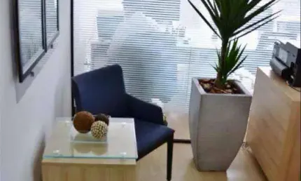 Sala comercial com 1 sala para alugar na Rua José Bonifácio, 24, Sé, São Paulo