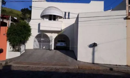 Casa à venda 2 quartos, 1 suite, 2 vagas, área total: 342.65 m², jardim alvorada, piracaia - sp
