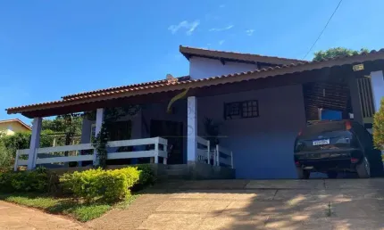 Chácara à venda 2 quartos, 1 suíte, 2 vagas cobertas, área total:900m², vale do rio cachoeira, pira