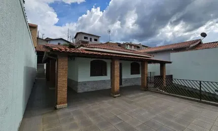 Casa à venda, Vila Elza, Piracaia, SP | Oportunidade Única | Linda Vista
