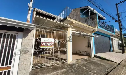 Casa à venda no bairro San Marino | 3 Quartos sendo 1 Suíte | Churrasqueira | Garagem Coberta|  Pir