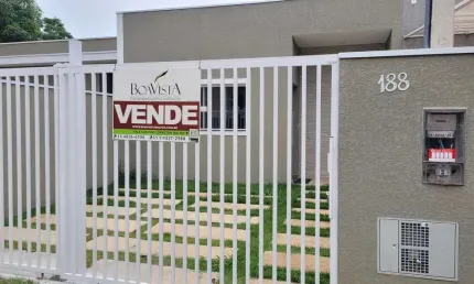Casa nova a venda no Bairro Recanto Cachoeira em Piracaia - SP. Casa com  3 quartos, sendo 1 suíte.