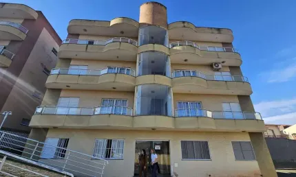 Apartamento com 2 quartos para alugar na Vila Gato, Bragança Paulista , 70 m2 por R$ 3.000 Por Ano