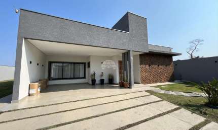 Casa com 4 quartos à venda na Rua Afonso Bressan, 674, Butiatuvinha, Curitiba, 467 m2 por R$ 1.790.000