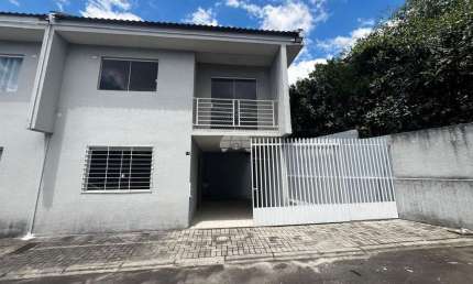 Casa em condomínio fechado com 2 quartos para alugar na Rua Nossa Senhora Aparecida, 1469, Santa Terezinha, Fazenda Rio Grande, 16 m2 por R$ 1.800
