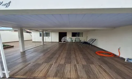 Casa com 2 quartos à venda na Rua Santa Priscila, 174, Iguaçu, Fazenda Rio Grande, 38 m2 por R$ 300.000