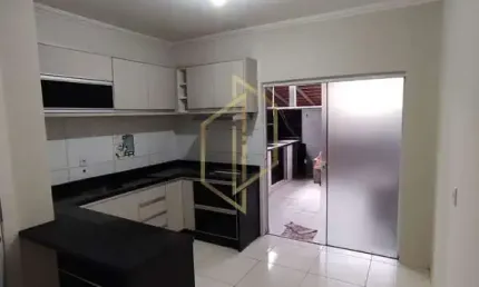 SOBRADO À VENDA NO BAIRRO PARANAGUAMIRIM - Joinville/SC