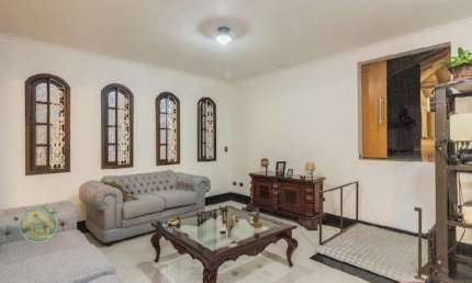 Casa com 5 quartos para alugar no Sítio do Mandaqui, São Paulo 