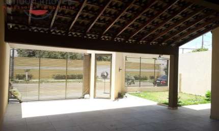 Casa com 3 quartos à venda na Rua Francisco Gonzales Donoso, 60, Jardim Pequena Londres, Londrina