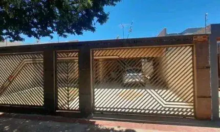 Casa com 3 quartos à venda na Rua Francisco Gonzales Donoso, 002, Jardim Pequena Londres, Londrina