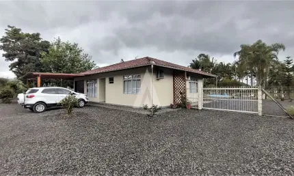 Chácara / sítio à venda na Estrada Comprida, --, Vila Nova, Joinville, 210 m2 por R$ 2.500.000