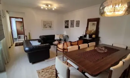 Apartamento com 3 quartos à venda na Rua Orestes Guimarães, --, América, Joinville por R$ 740.000