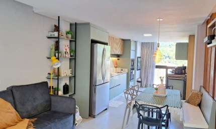 Casa com 2 quartos à venda na Rua Adolfo Brezink, --, Boa Vista, Joinville, 123 m2 por R$ 670.000