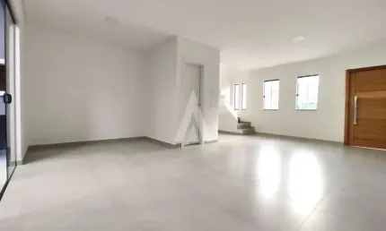 Casa com 2 quartos à venda na Rua Pavão, --, Costa e Silva, Joinville, 84 m2 por R$ 450.000