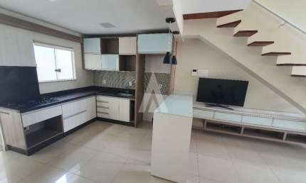 Casa com 3 quartos à venda na Rua Rocha Pombo, --, Iririú, Joinville, 118 m2 por R$ 639.000