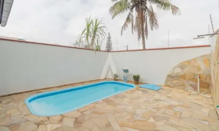 Casa com 3 quartos à venda na rua assis brasil, --, saguaçu, joinville, 131 m2 por r$ 990.000