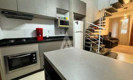 Casa com 2 quartos à venda na Deomar de Souza, --, Jardim Sofia, Joinville, 71 m2 por R$ 345.000