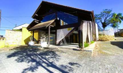 Casa comercial à venda na Rua Guaíra, --, Iririú, Joinville, 272 m2 por R$ 1.100.000