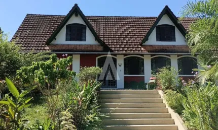 Chácara / sítio à venda na Risolete Knittel, --, Nova Brasília, Joinville, 540 m2 por R$ 3.000.000
