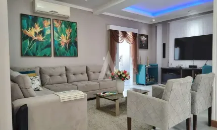 Casa com 3 quartos à venda na Pescada  (rua 2850), --, Itacolomi, Balneário Piçarras, 510 m2 por R$ 2.500.000