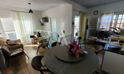 Casa com 5 quartos à venda na Felipe Musse, --, Ubatuba, São Francisco do Sul, 203 m2 por R$ 920.000