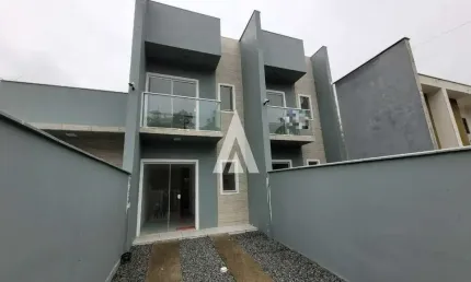 Casa com 2 quartos à venda na Icaraí, --, Floresta, Joinville, 63 m2 por R$ 350.000