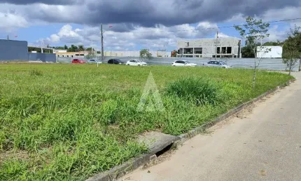 Terreno à venda na Elza Radun Pensky, --, Vila Nova, Joinville por R$ 415.000