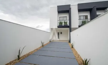 Casa com 3 quartos à venda na Rua Rudolf Baumer, --, Vila Nova, Joinville, 94 m2 por R$ 530.000