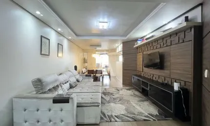 Apartamento com 3 quartos à venda na Rua Orestes Guimarães, --, América, Joinville por R$ 680.000