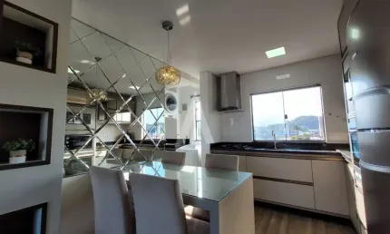 Apartamento com 2 quartos à venda na Toribio Soares Pereira, --, Iririú, Joinville por R$ 330.000