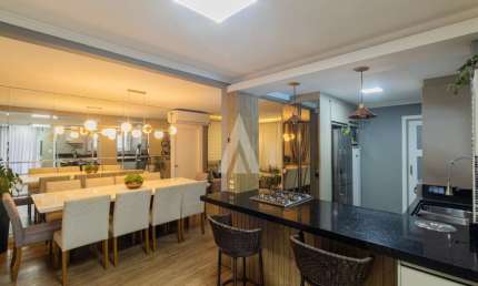 Casa com 4 quartos à venda na Rua Três Barras, --, Saguaçu, Joinville, 191 m2 por R$ 1.399.000