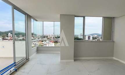 Cobertura com 3 quartos à venda na Rua Carlos Benack, --, Saguaçu, Joinville por R$ 843.862