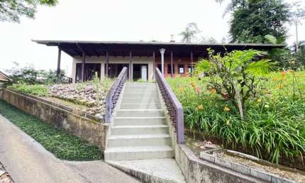 Casa com 3 quartos à venda na Rua Engelberto Hagelmann, --, Costa e Silva, Joinville, 170 m2 por R$ 900.000