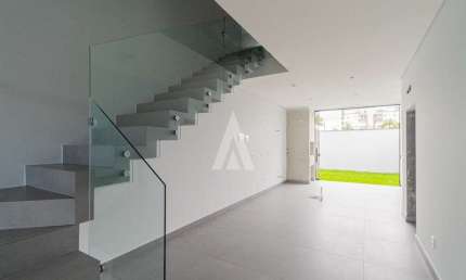 Casa com 3 quartos à venda na Rua Almirante Jaceguay, --, Santo Antônio, Joinville, 151 m2 por R$ 1.183.000