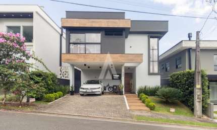 Casa em condomínio fechado com 4 quartos à venda na Rua Guilherme Zilmann, --, Vila Nova, Joinville, 235 m2 por R$ 2.390.000